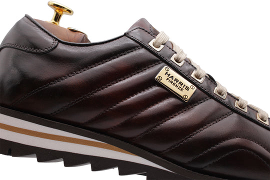 Leder -Turnschuhe