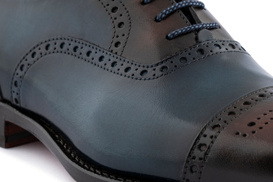 Französisch schattiertes Leder Französisch mit Brogue Details