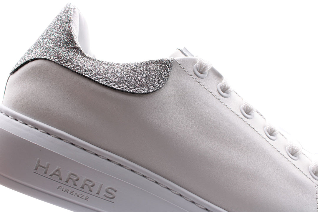 Baskets en cuir