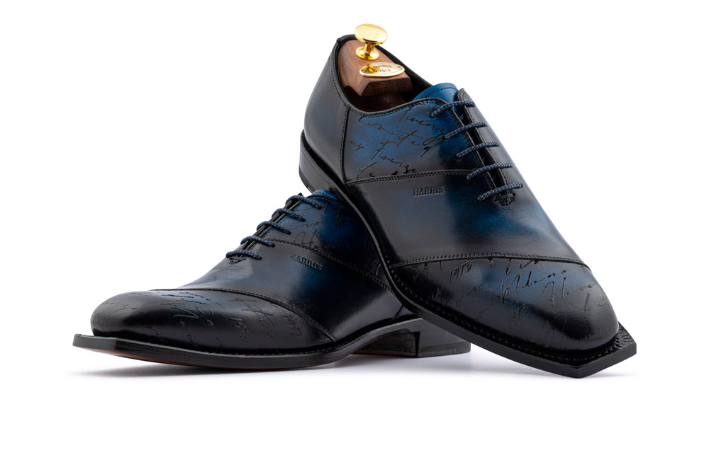 Handgepackte Signaturstrinatur