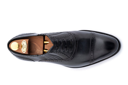 Slip-On Francesina with Brogue Decorations and Hand-Shaded Finish