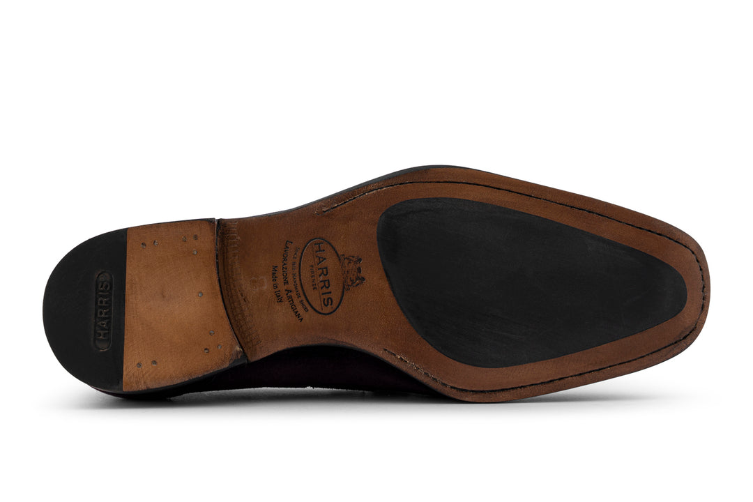 Mocasín con pompón en ante decolorado a mano