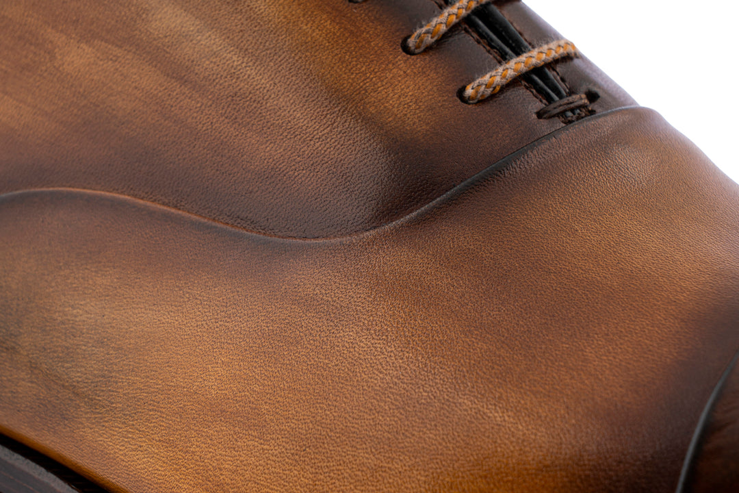 Handbemalte Brogues aus Leder