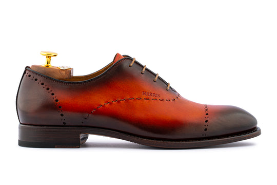 Handbemalte Brogues mit Handnaht