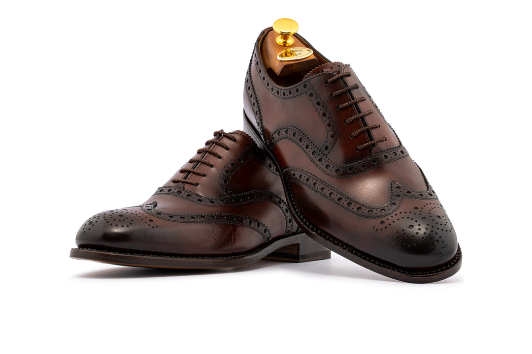 Oxford 9054 – Marrón