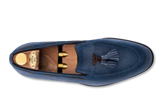 Mocassino in suede con pon pon