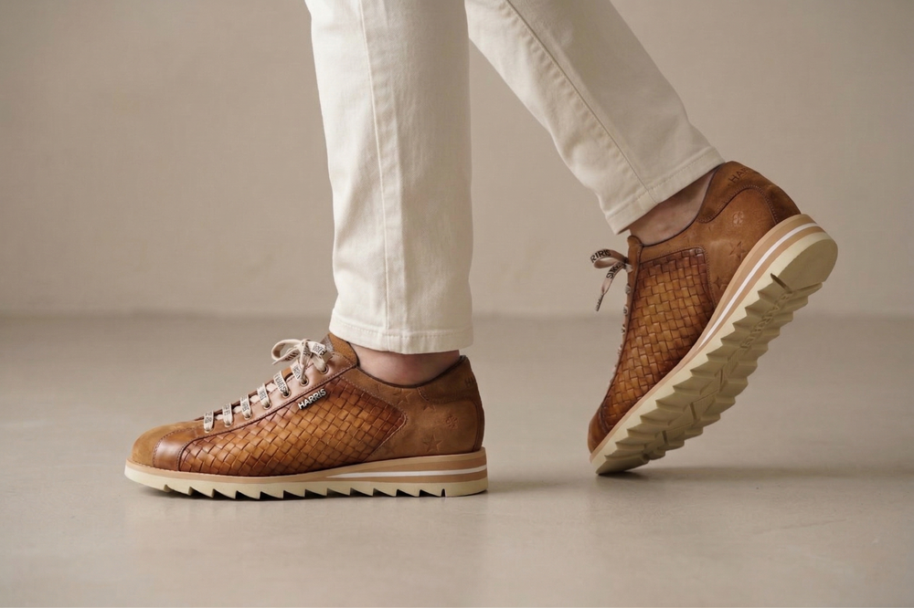 Sneakers in suede intrecciata