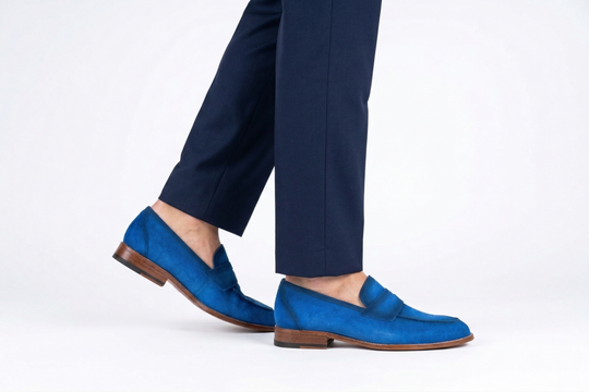 Mocassino in suede anticato a mano