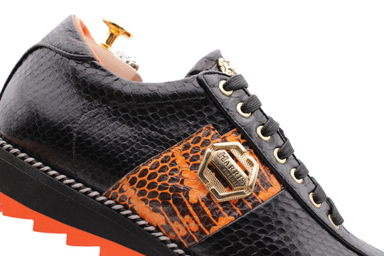 Sneakers with precious leather details