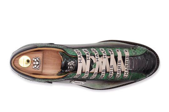 Sneakers in pelle dipinta a mano e pitone