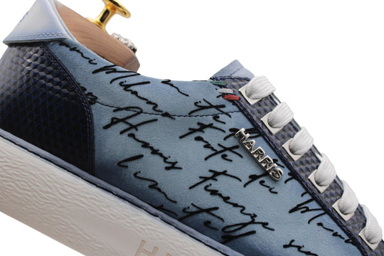 Suede sneakers and writer details