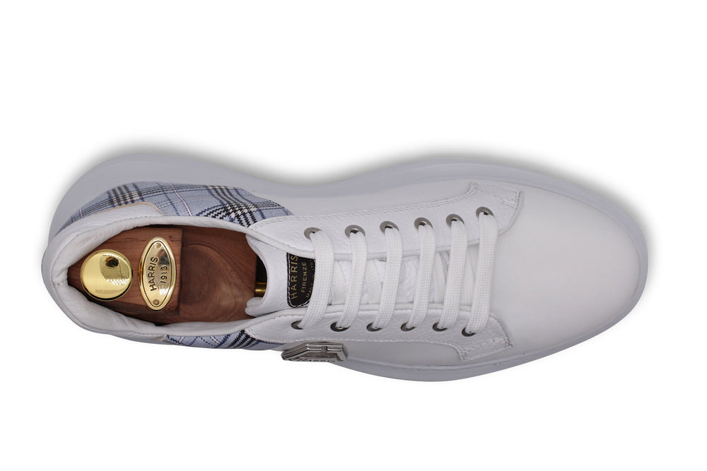 Leather sneakers