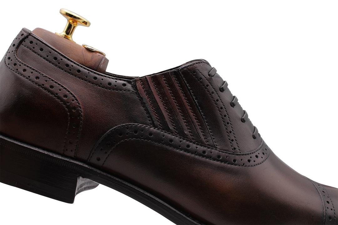 Francesina Slip-On con Decorazioni Brogue