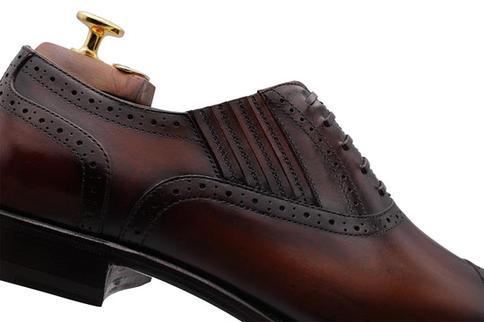 Richelieu Slip-On avec Décorations Brogue